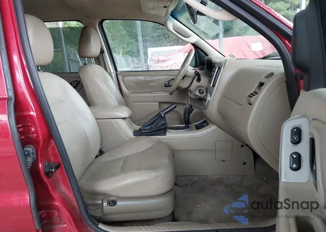 2007 Ford Escape Limited z USA, uszkodzony, nr VIN 1FMCU94187KB95431